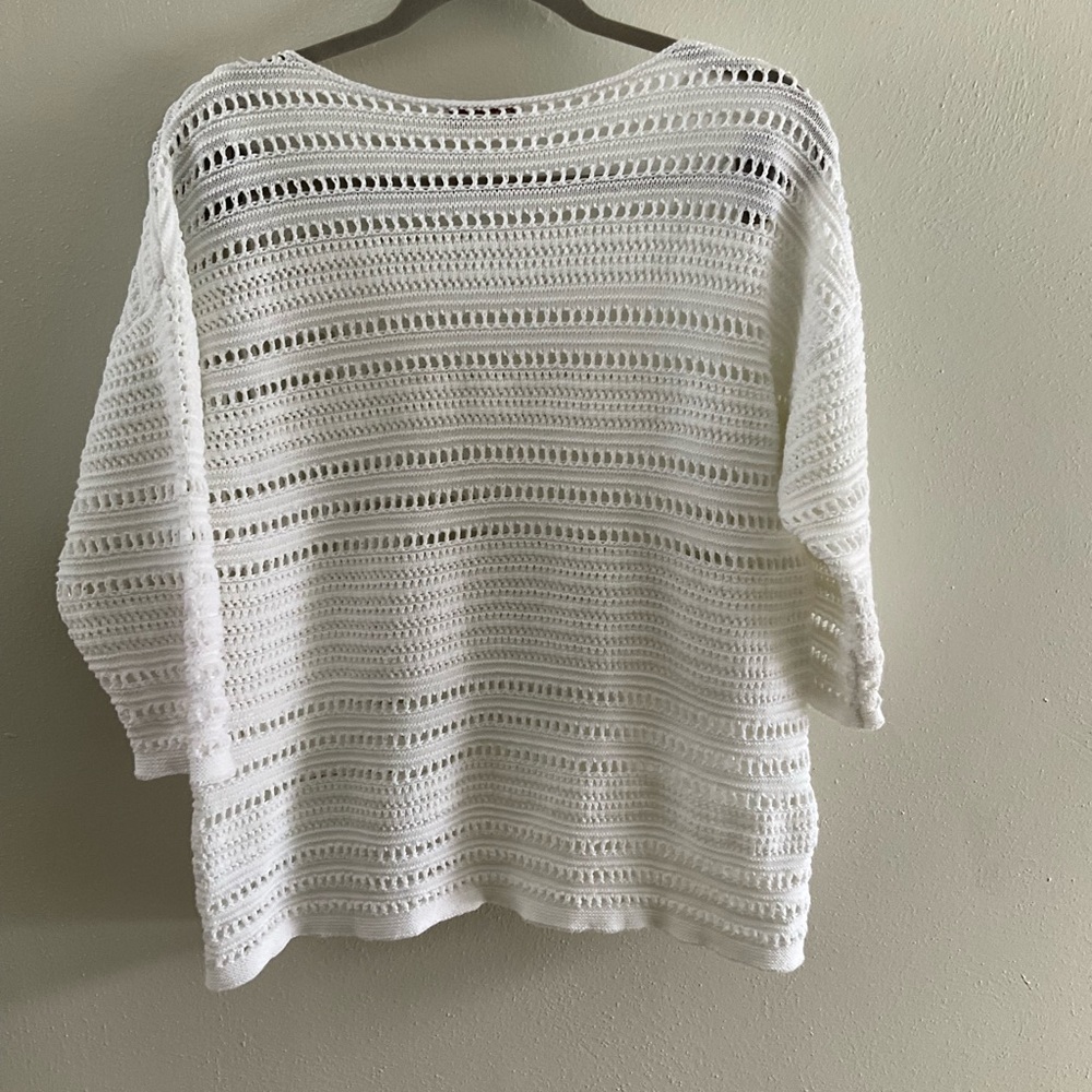 Open weave 3/4 sleeve sweater